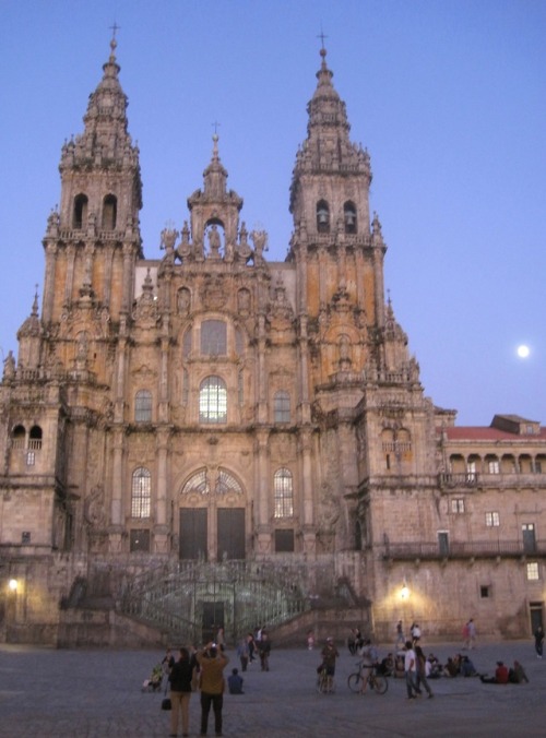 Vista nocturna de la fachada de Obradioro (principal), Catedral de Santiago de Compostela 2011.¡Feli