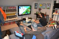 killabytes:  Gaming Lounge Redditor ScienceBrah posted this photo set showing his personal trainers (who’s also a sponsored bodybuilder) gaming room set up which turned out to be quite a sight to behold with the sheer variety of gaming options combined