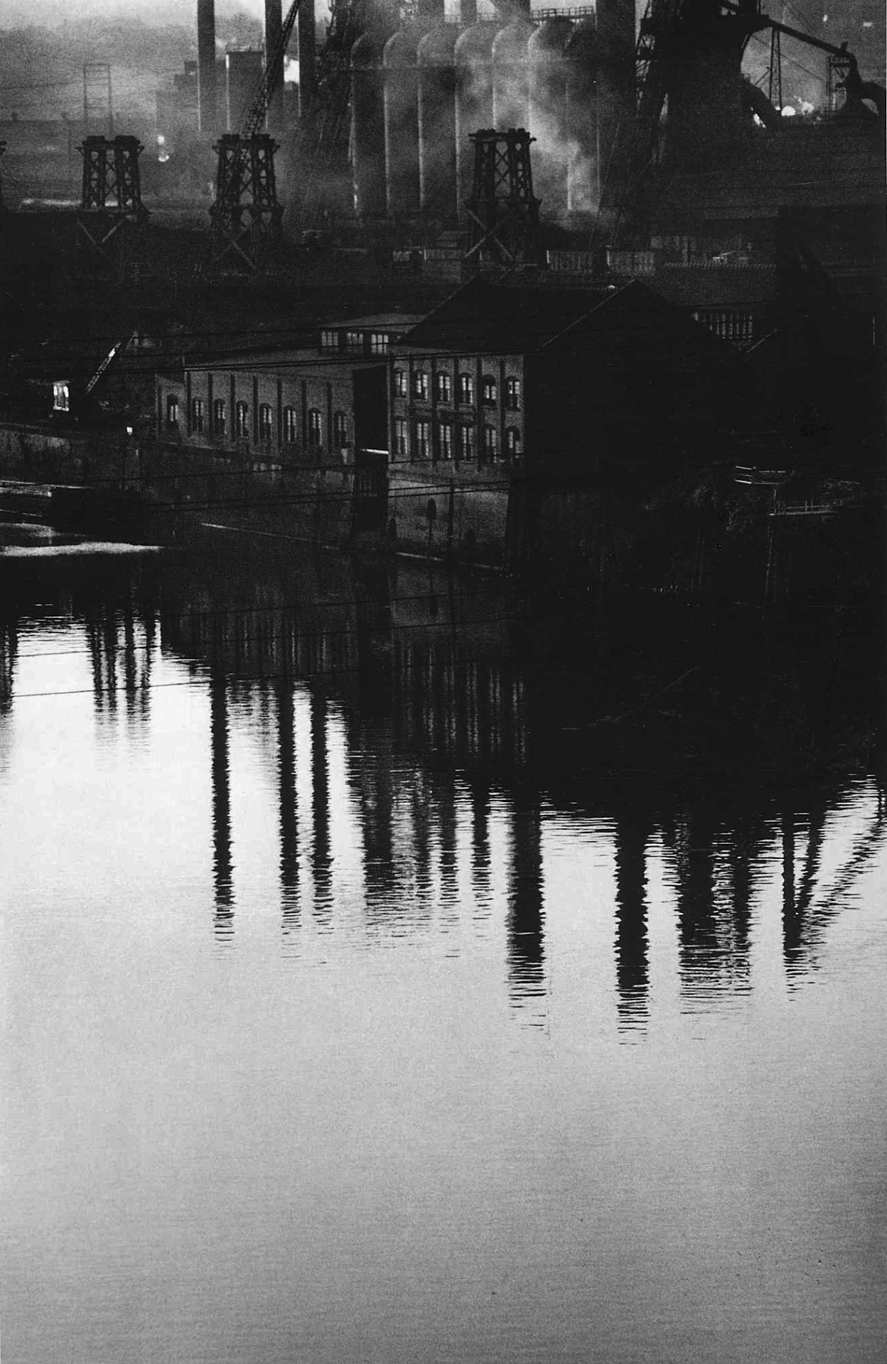 magictransistor:  William Eugene Smith, Pittsburgh, Pennsylvania, c. 1956.