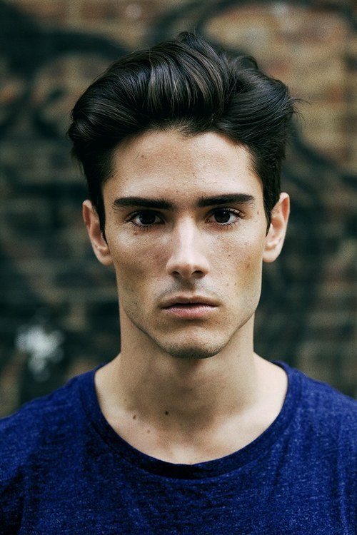 sexuel:  Diego Barrueco http://breezyashell.tumblr.com