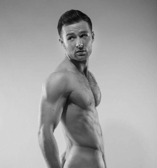 Porn photo northstarxman:  Harry Judd