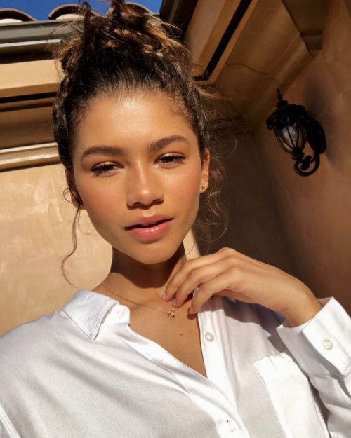 Porn Pics zedayacoleman:zendaya: Thank you sun