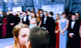 astynomi:orlandobloom:Hermione/Cinderella dress comparison for unproductivescroller 