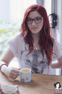 past-her-eyes:  Mouse Suicide mouse.suicidegirls.com ladymouse suicidegirls sg-babes Link to South African SuicideGirls  Ahh.. something about a girl in glasses