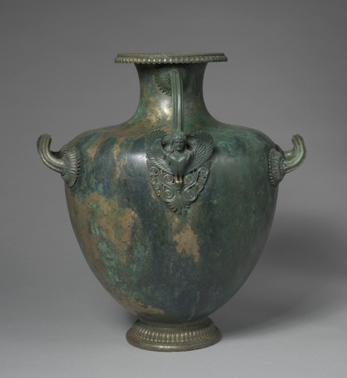 cma-greek-roman-art:Hydria, 425 BC-400 BC, Cleveland Museum of Art: Greek and Roman ArtThis vessel g