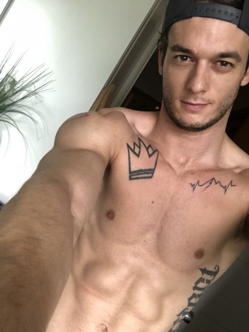 Porn thehottestmenaround:  Blake McPherson   https://www.Instagram.com/absolutelyblake/ photos