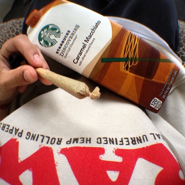 weedporndaily:  Fat Raw &amp; Starbucks, perfect #WakeandBake 👌✈️  by