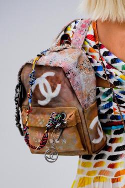 mulberry-cookies:  ū,400 Graffiti ‘Art School’ Backpack @ CHANEL Spring 2014 (Details)