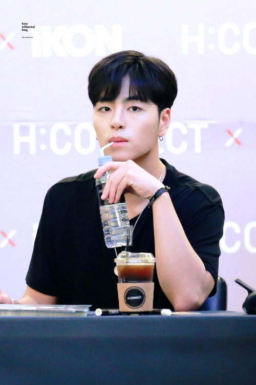 181109 iKON Ju-neat H:Connect Fansigning Event© koo ethereal boydo not edit, crop, or remove the wat