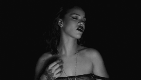 Sex Rihanna (Kiss It Better video) pictures