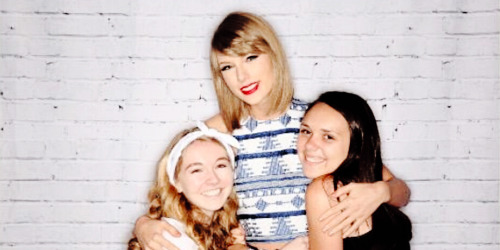 wonderlandtaylor: Taylor Swift M&amp;G in Pittsburgh, Pennsylvania