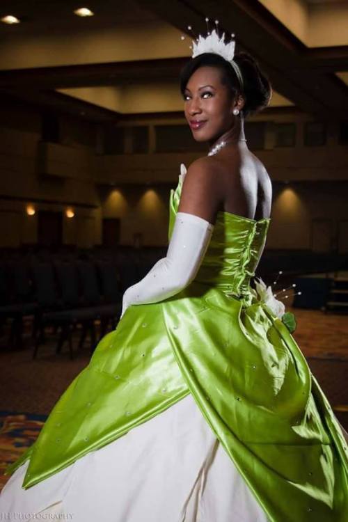 superheroesincolor:Princess Tiana #Cosplay by Fudgie Photo by JH PhotographyWatch Disney’s The Princ