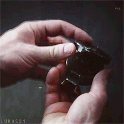 towritecomicsonherarms:  derevko:  shardsofblu:  lukas31gif:  -I couldn’t leave
