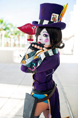 cosplayandanimes:  Mad Moxxi - Borderlands