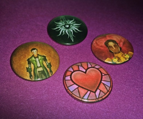  Dragon Age: Inquisition - Choose Your Own Romance 1-inch Button Pack Show your love for your favori