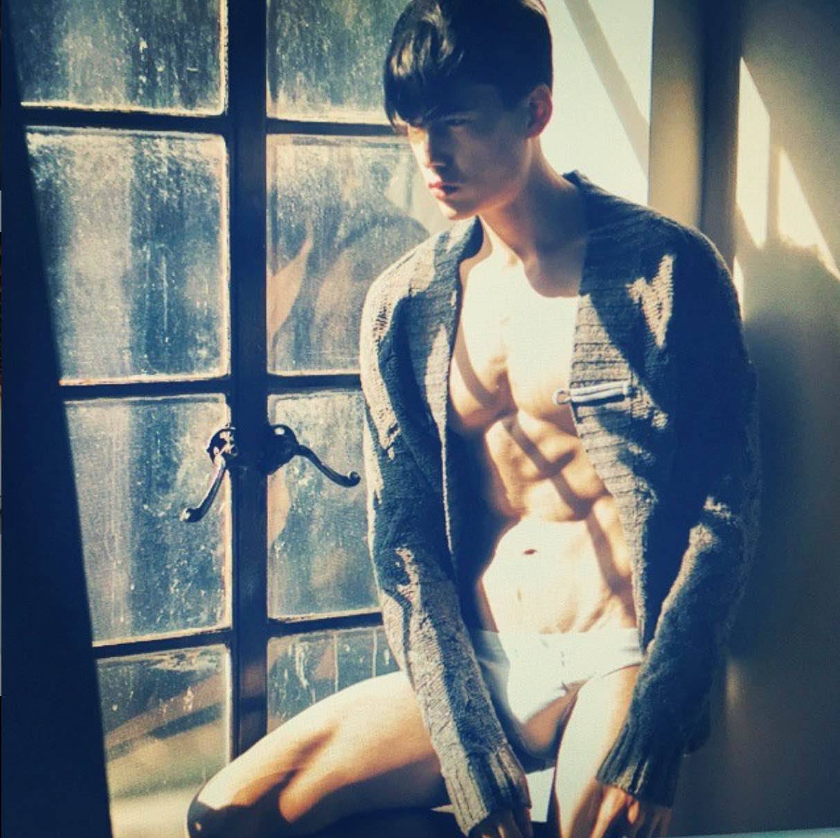 hunkxtwink:  Eme Chang Vergara Hunkxtwink - More in my archive 