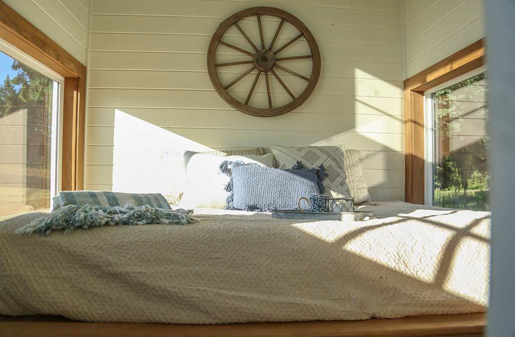 dreamhousetogo:By Tiny Heirloom