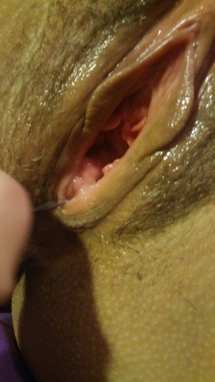 klrspussy:  Some photos of how much I came from my King Kong vibrator back when I had a bush!  Almost looks like a creampie but it’s 100% my girl cum!  =)  All photos on my blog are of my pussy, pee or ass so click here to visit! Reblog me please!