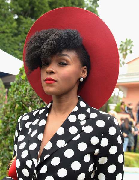 monaedroid:Janelle Monáe, Jaden Smith, B.o.B.,Sevyn Streeter, Willow Smith, Kelly Rowlandattend Roc Nation and Three Six Zero Pre-GRAMMY Brunch 2015 at Private Residence on February 7, 2015 in Beverly Hills, CaliforniaPhotos by Larry Busacca/Getty Images
