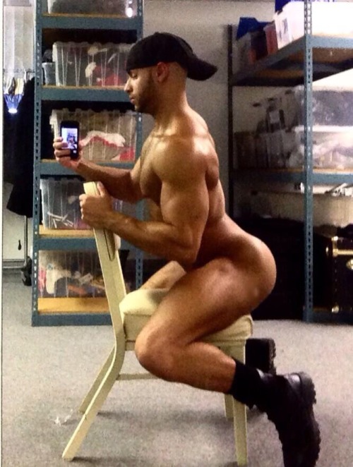daddyhexxx:  I wanna make this one my bitch BAD  DADDYHEXXX.NET 