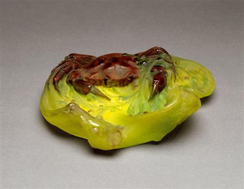 Pâte de verre (cast glass) crab in seaweed [ashtray] - made 1909Antonin Daum &amp; Walter AmalricNan