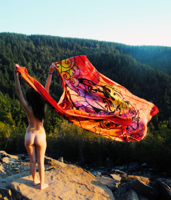 cosmic-moonchild:  Sometimes you just got to get naked in nature. 