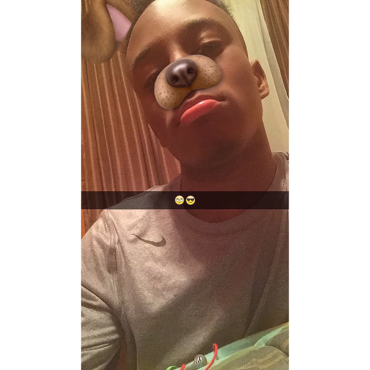 vibewitvon:  If you wondering how i look  Kik:code.innee Ig:codeinee 