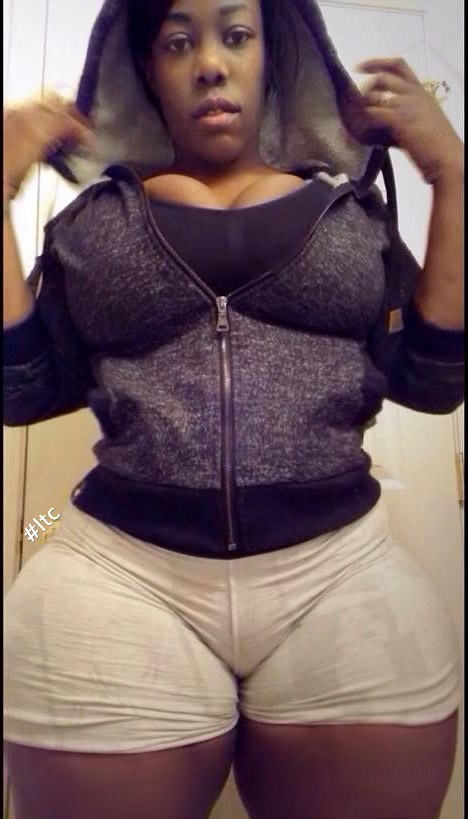 gurillaboythamane:  addicted2curvez:  #lovethemcurves  SEXY BAD BITCH