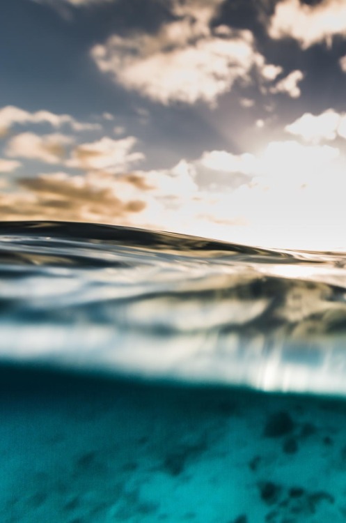 wavemotions:Sunset Kralendijk by Andy Troy