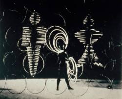 bleeding-ground: Oskar Schlemmer’s, “Danses