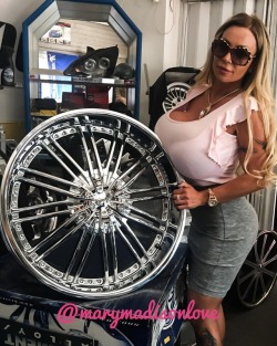 marymadisonlove:  🌸G🏀🏀d evening everyone MY NEW WHEEL 24” 😍😍😍Are you ready for UK PREMIERE PARTIES? 😈🎥 Codename DIABLO 😈 Meet and hang out with @marymadisonlove ♥️@lilly_4K ♥️@dolllyliciousfox ♥️ 🔥👉🏼FRI