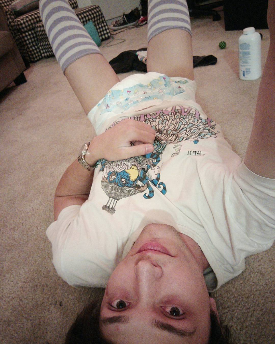 reconditepanda:  Happy to have my new diapers in! #bambinos #abdl #abdlboy #diaperlover