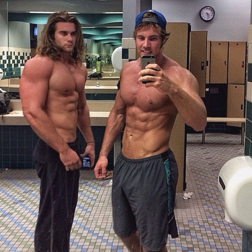 rhiordan:  Brock O’Hurn 6’7” 250+lbs adult photos