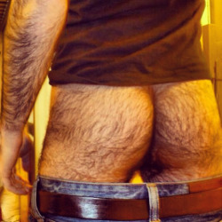 justsayjohnny:  Fur pants. 