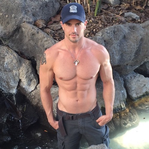 lumbrjax:  Instagram user @joeputignano http://ift.tt/1YLewKn 