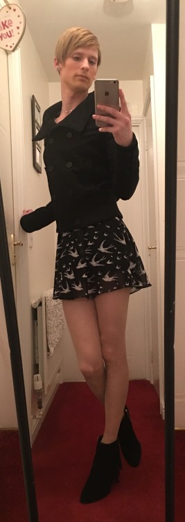 femmedressing: girlswearitbest:  My confidence seems to be at an all time high. Really pleased with 