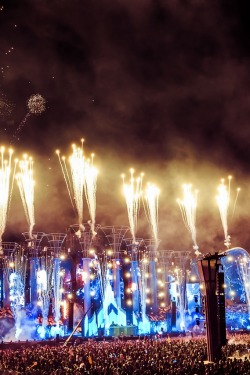 edmvibe:  Electric Daisy Carnival - Las Vegas 