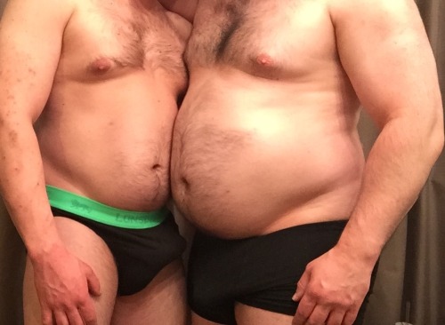 gaininghulk:  After a huge feed with my gorgeous cub last night
