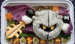 dashingyounghero:  alternative-pokemon-art:  the-x-button:  fatmaninalittlesuit:isquirtmilkfrommyeye:Nintendo themed bento boxes.This is amazing  now you can finally eat pikachu’s ass  But how can you guys eat anything vaguely animal-shaped tho… 