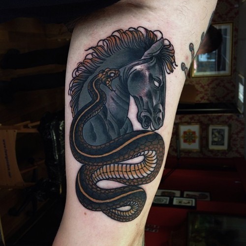 bitofanink: TATTOO Blog mawbey:  xlxvxr via Tumblr 