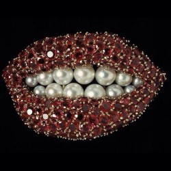intothedarkuniverse:  Jewelry by Salvador Dali, 1949.  #exquisite #jewels #rubyredlips #pearls #jewelry #gothic #stunning #pretty #beautiful #vintage 