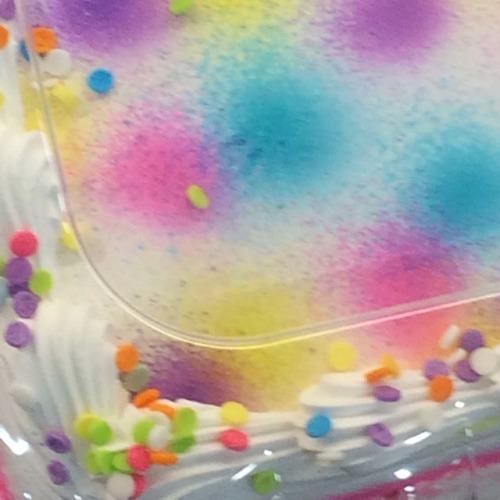 vulgarwench:photo’s of grocery store cakes vol. 1