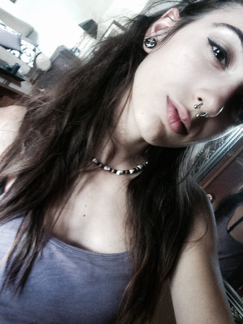 hells-cuties:  Okay you guys talked me into it 😘 IG: juliana_parisi 
