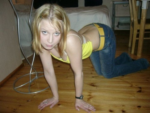 verylovingfamily:  “Well, don’t look at me like I’m stupid, Jeremy, unzip those