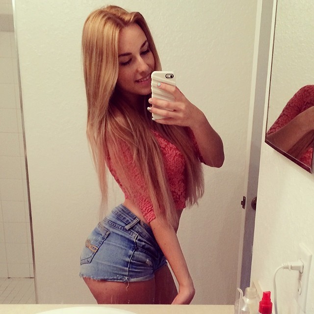 hottiesofinstagram:  Maria Doroshina (doroshina) See more hotties of Instagram! 