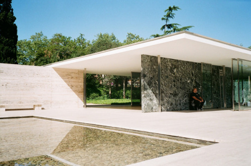 Mies Van der Rohe House, Barcelona