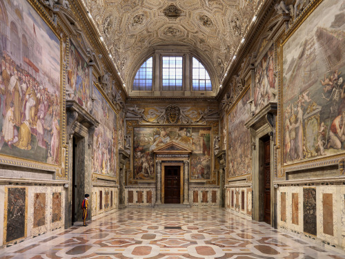 livesunique: The Sala Regia (Regal Room) Apostolic Palace, Vatican City