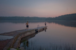 qui-etlies:  losed:  sannah kvist Karl and Asa racing on late evening in Gothenburg   Take me here