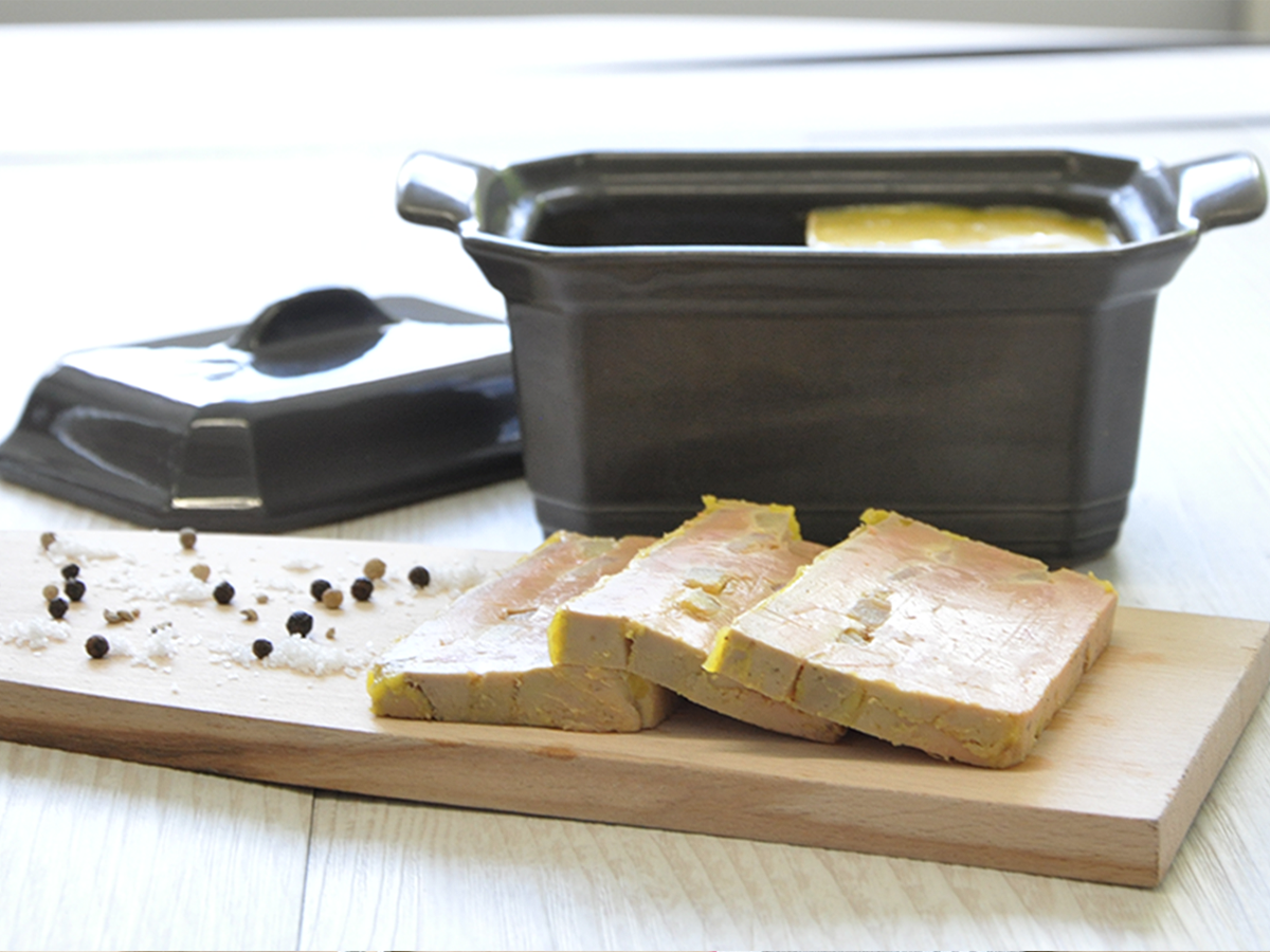 Terrine de volaille farcie au foie gras - CAHIER GOURMAND