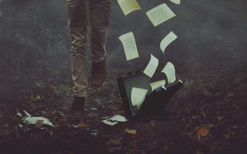 crossconnectmag:  Featured Curator: Liam Graham [cannery-row]Portland-based photographer Kyle Thompson (b. 1992) turns abandoned homes and forest groves into gentle, dreamlike self-portraits with beautiful colour palettes and deliberate composition.